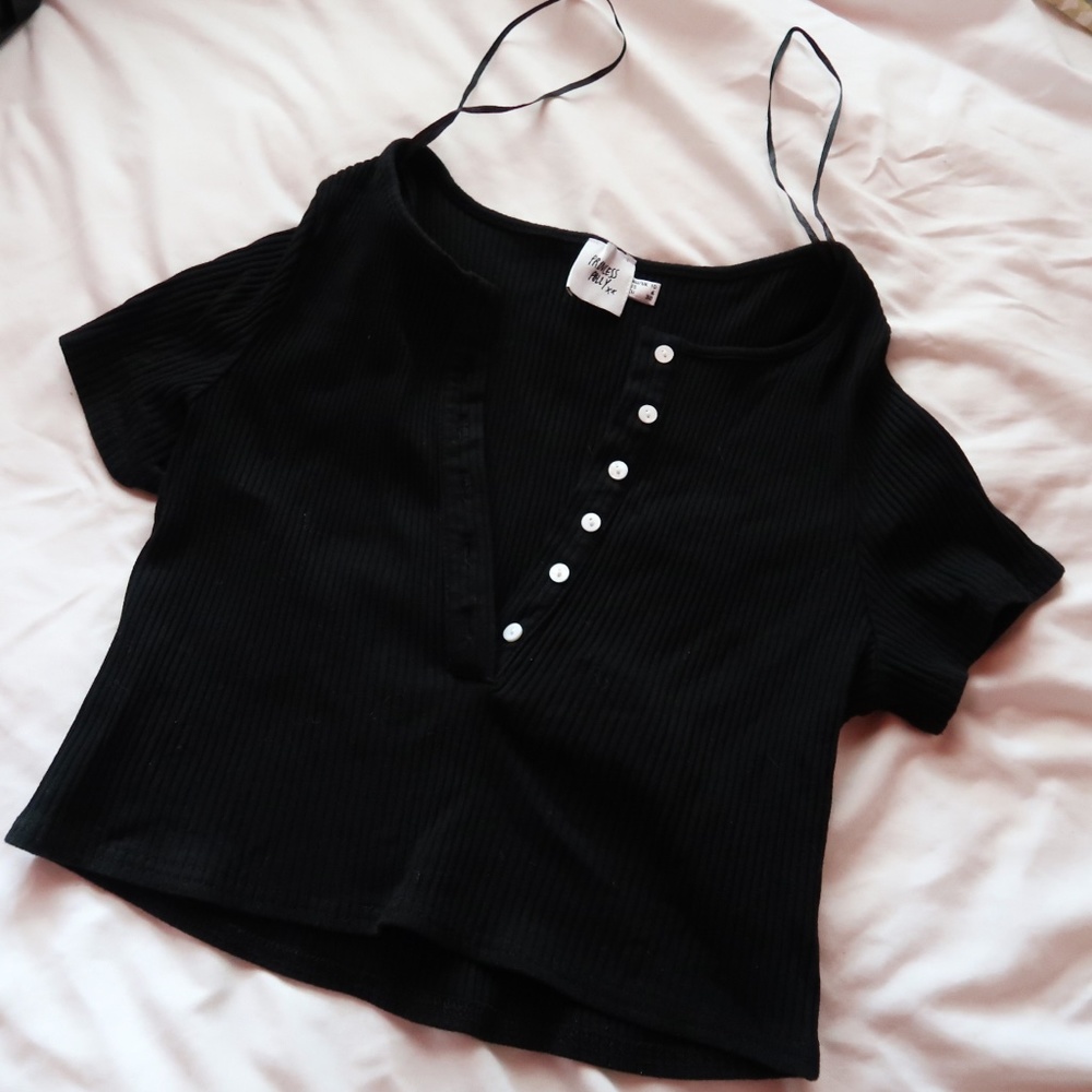 Princess Polly Black Top - Size 4(medium/large)